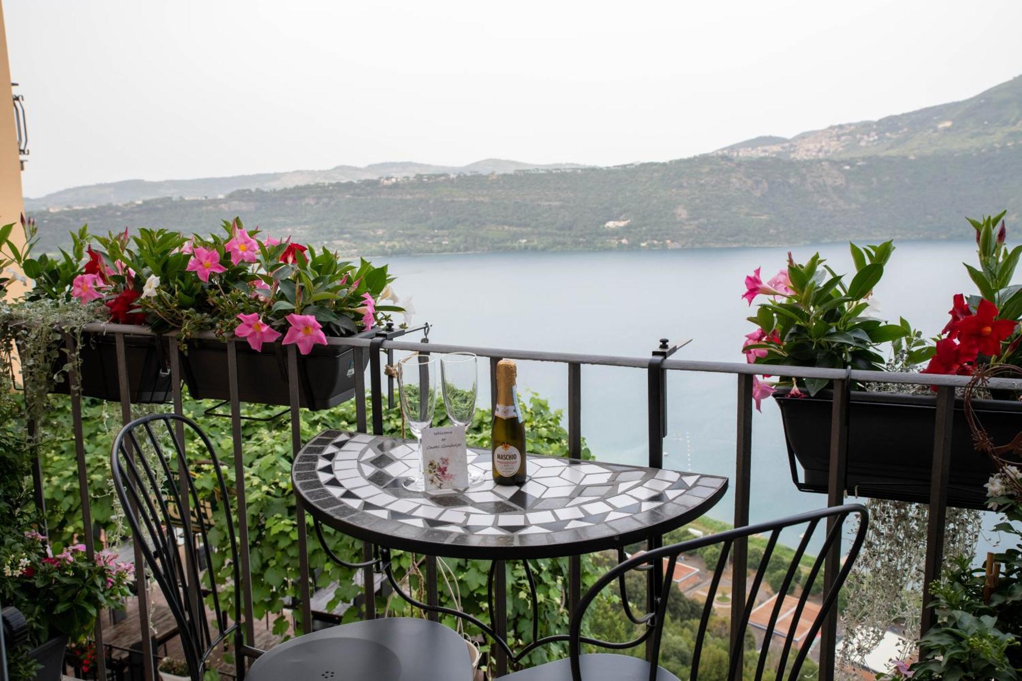 B&B Carpe Diem Vista Lago Кастель-Гандольфо Екстер'єр фото